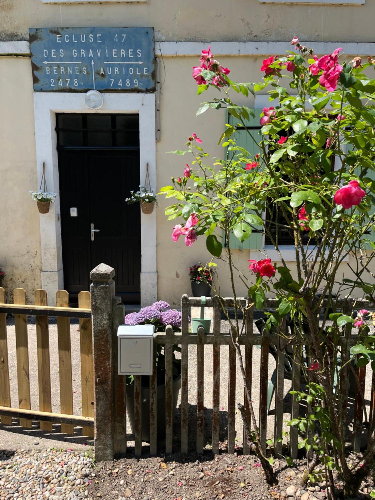 Gite Le Coup De Pompe Ecluse 47 Meilhan-sur-Garonne Экстерьер фото
