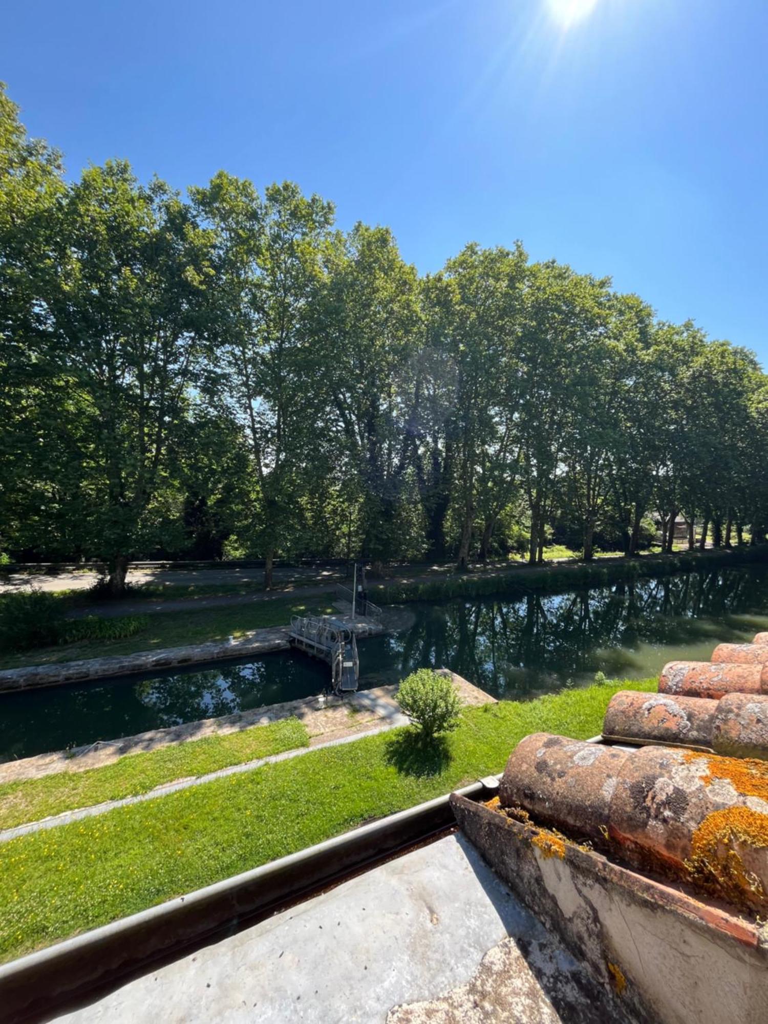 Gite Le Coup De Pompe Ecluse 47 Meilhan-sur-Garonne Экстерьер фото